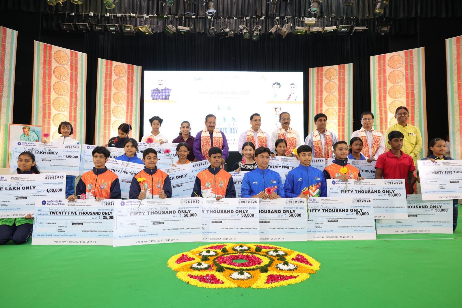 Prize Distribution to the Athletes